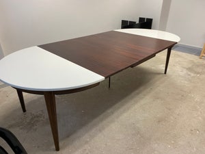 Stort spisebord 270x120 cm i Riopalisander/fi