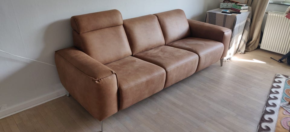 Hjort Knudsen Assens sofa., like new.