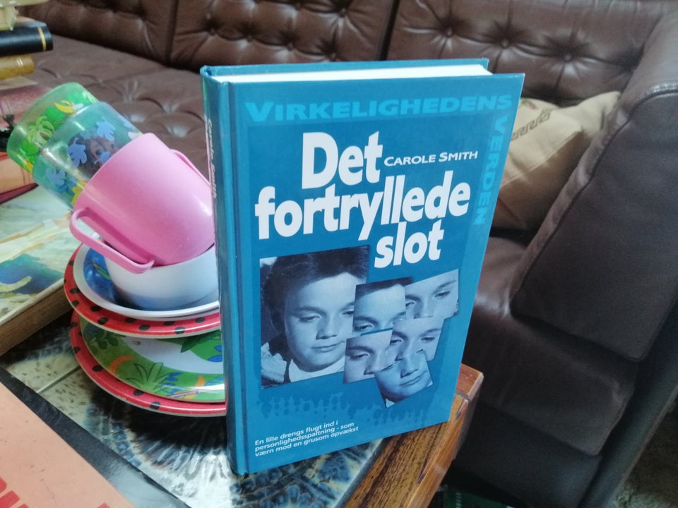 Det fortryllede slot, Carole Smith, anden bog