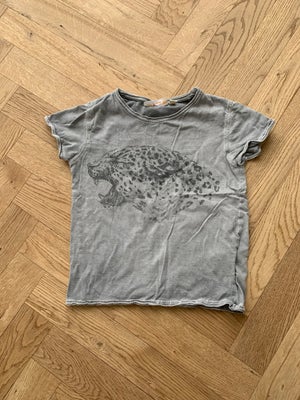 T-shirt, -, Soft Gallery, str. 116, Super fed t-shirt i slidt look. Den har dog også været brugt rig