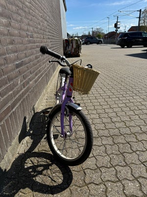 Pigecykel, citybike, PUKY, *, 18 tommer hjul, 0 gear, stelnr. *, Pucky pigecykel, den har rust hist 