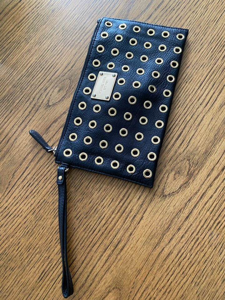 Clutch, Michael Kors, kalveskind