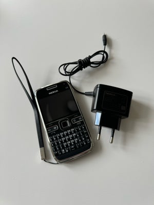 Nokia E72, God, Retro mobil