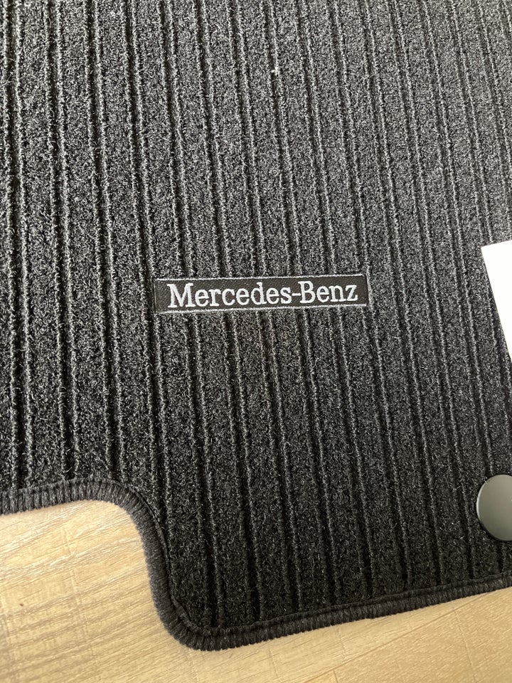 Måtter, Mercedes-Benz