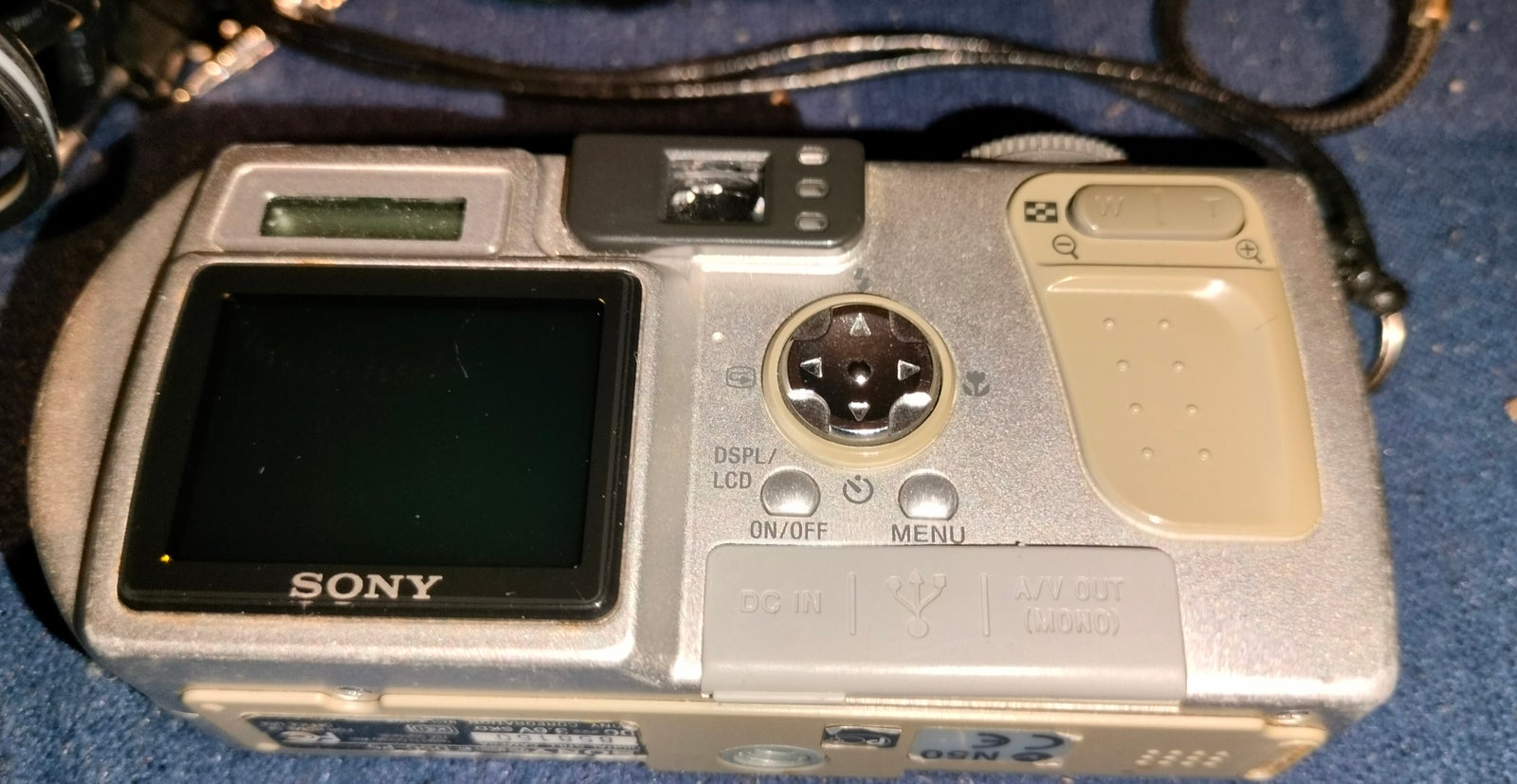 Sony, Dcs-P52, 3.2 megapixels