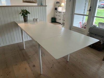 Spisebord, Teak, b: 82 l: 123, Super fint hvidmalet spisebord i teaktræ med hollandsk udtræk. 

Mege