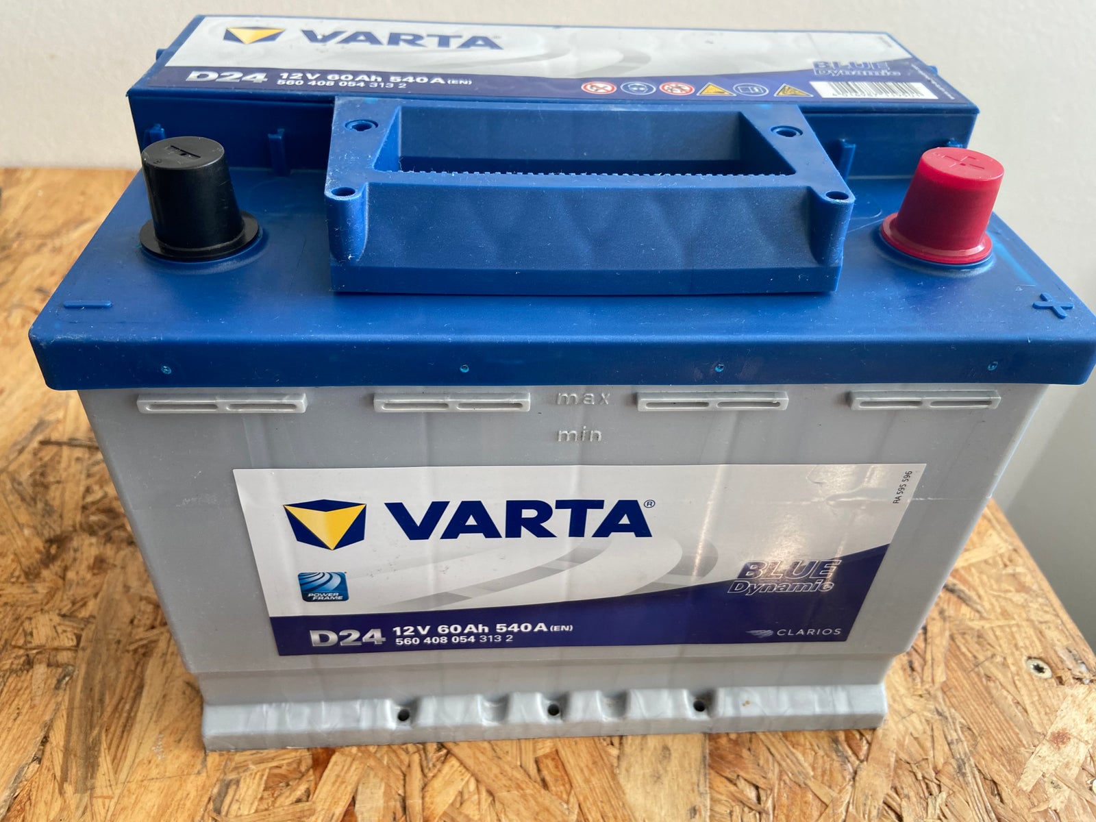 Bilbatteri, Varta D15 –  – Køb og Salg af Nyt og Brugt