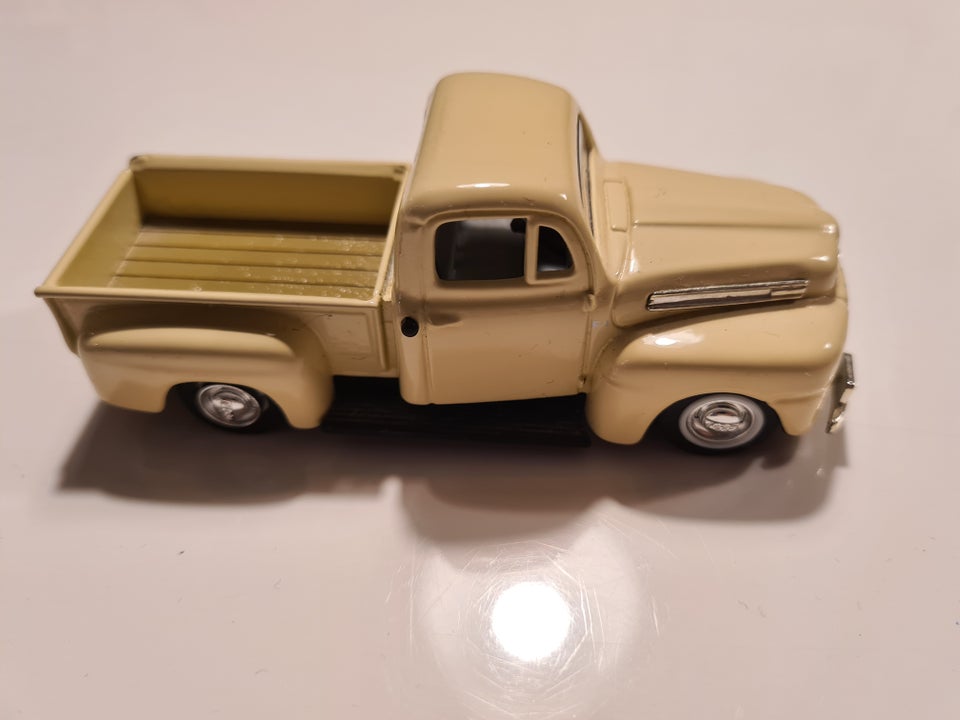 Ford pickup