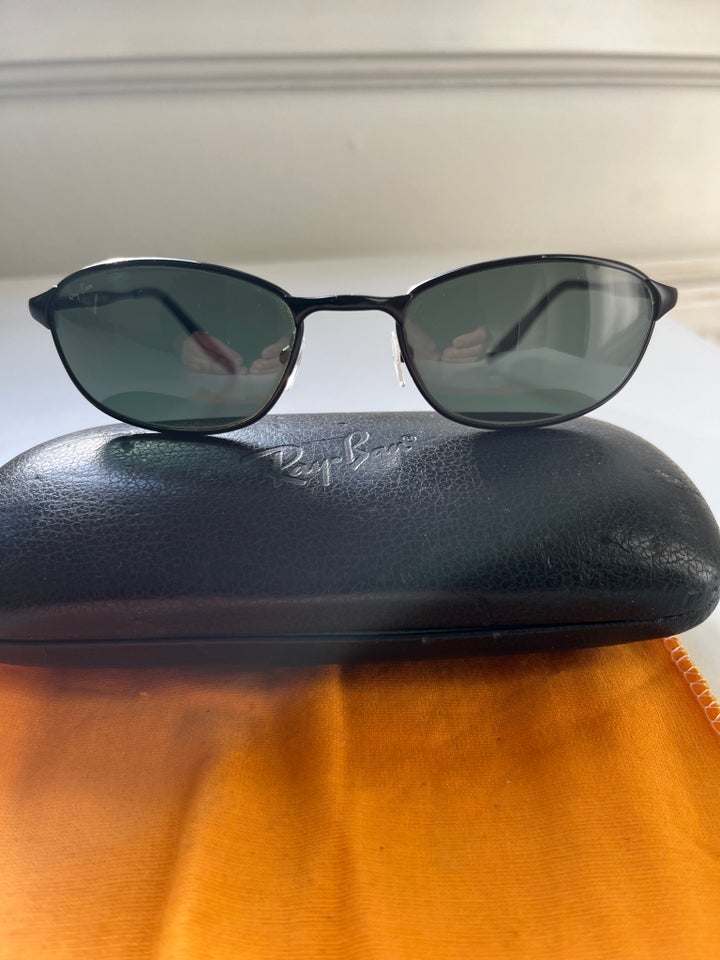 Solbriller herre, Ray Ban Matrix