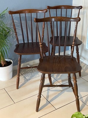 Spisebordsstol, Pindestole, Farstrup, 3 stk brune Retro Pindestole
Fra Farstrup møbelfabrik
Tremmest