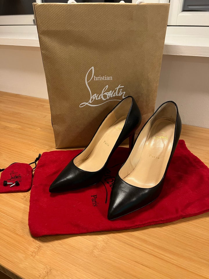 Stiletter, str. 37,5, Christian Louboutin