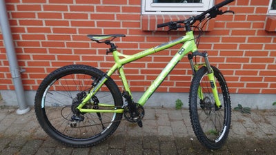 Ghost, hardtail, 24 gear, Ny Gear Krands 
Ny kæde 
Ny forskrifter ved kæde 
Ny støtte fod.
Med hydra