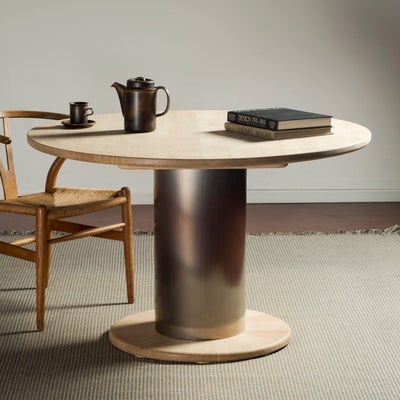 Spisebord, Eg og rustfrit stål, b: 119 l: 119, GAGN søjlebordet er unikt ONE OFF design fra Tingtegn