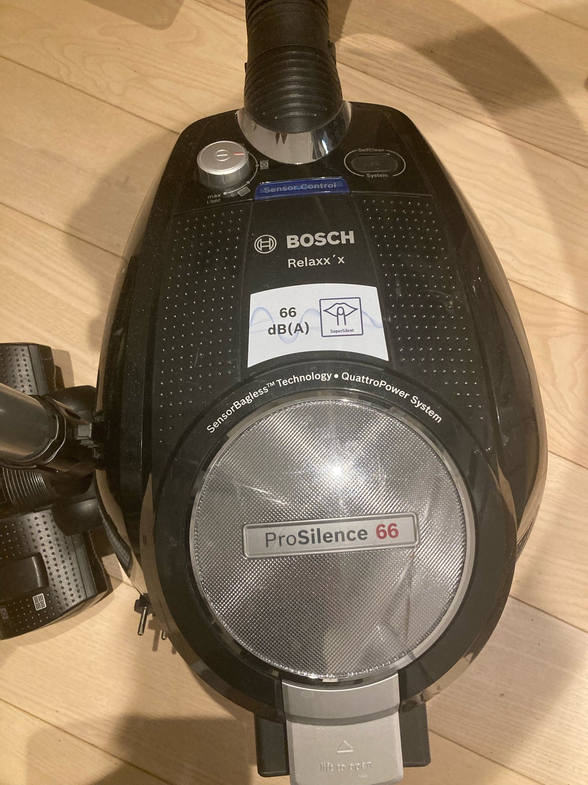 Støvsuger, Bosch Prosilence 66 self cleaning system , 650