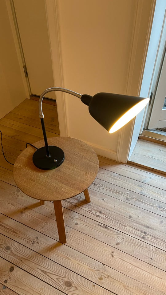 Skrivebordslampe, Arne Jacobsen