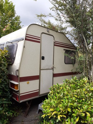Sød lille RC 290 Caravan 2 pers campingvogn sælges