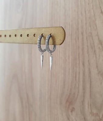 Øreringe, sølv, Drippy Amsterdam, Fine små hoop øreringe i sterling sølv, som er dekoreret med små g