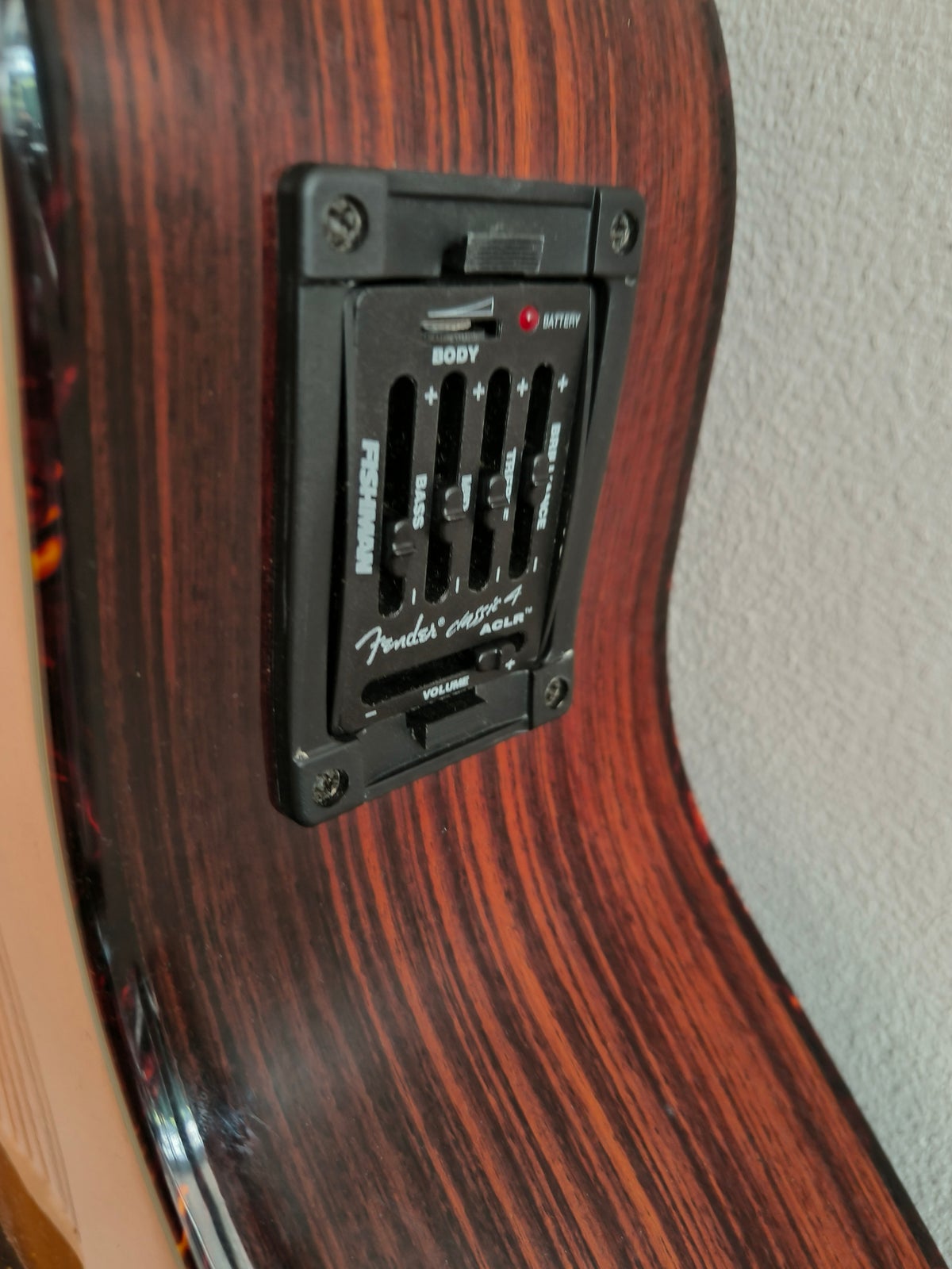Halvakustisk, Fender (US) GA 45