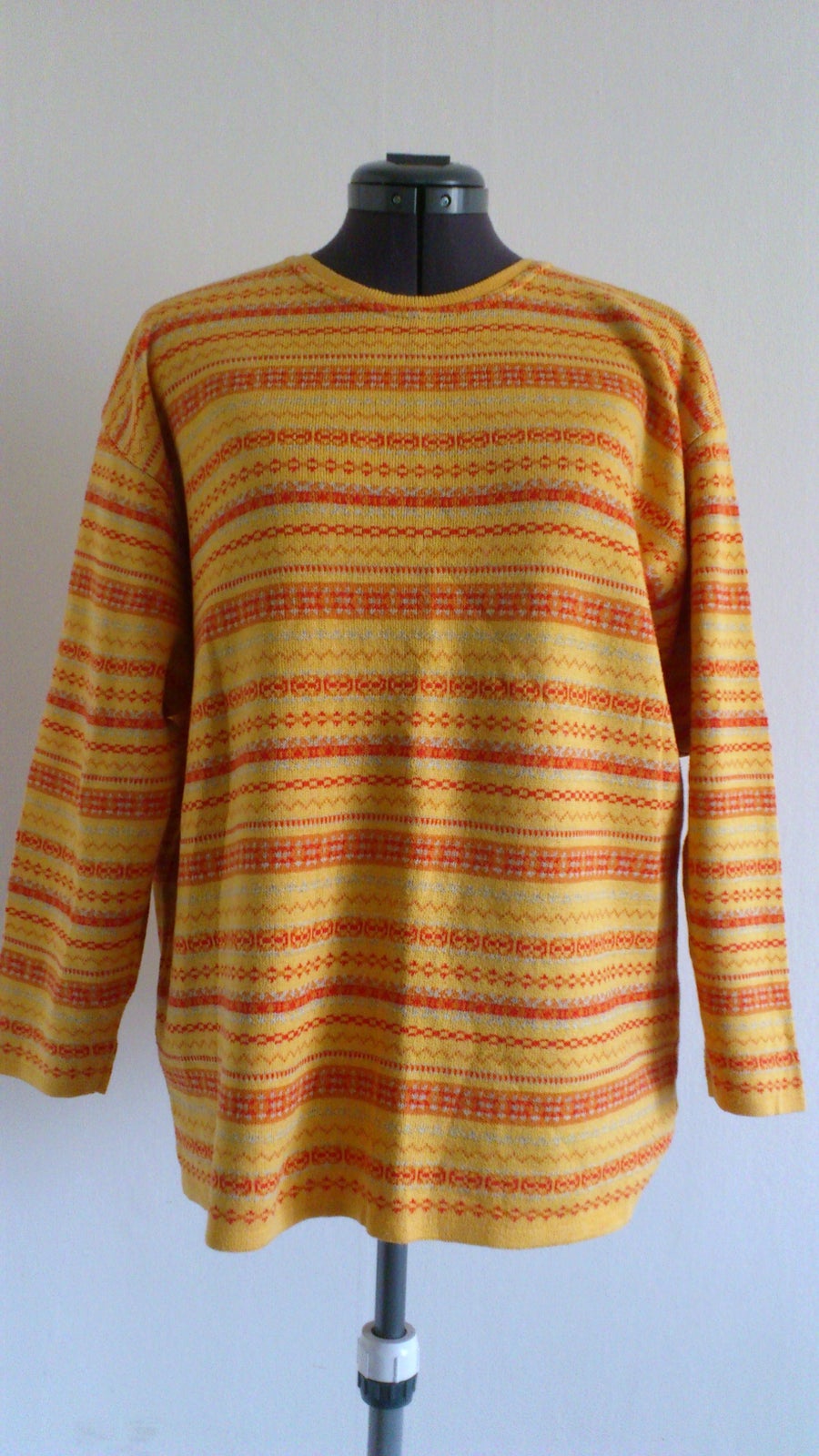 Sweater, striktrøje varm gul / orange med str. 38 – dba.dk – Køb og Salg af Nyt og Brugt
