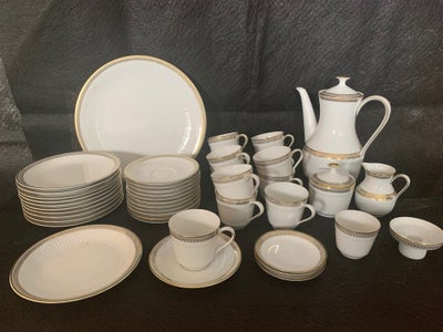 Porcelæn, Kaffestel og diverse, Kardinal, 12 par kopper m/ underkop a’ 35kr
11 kagetallerkener a’ 25