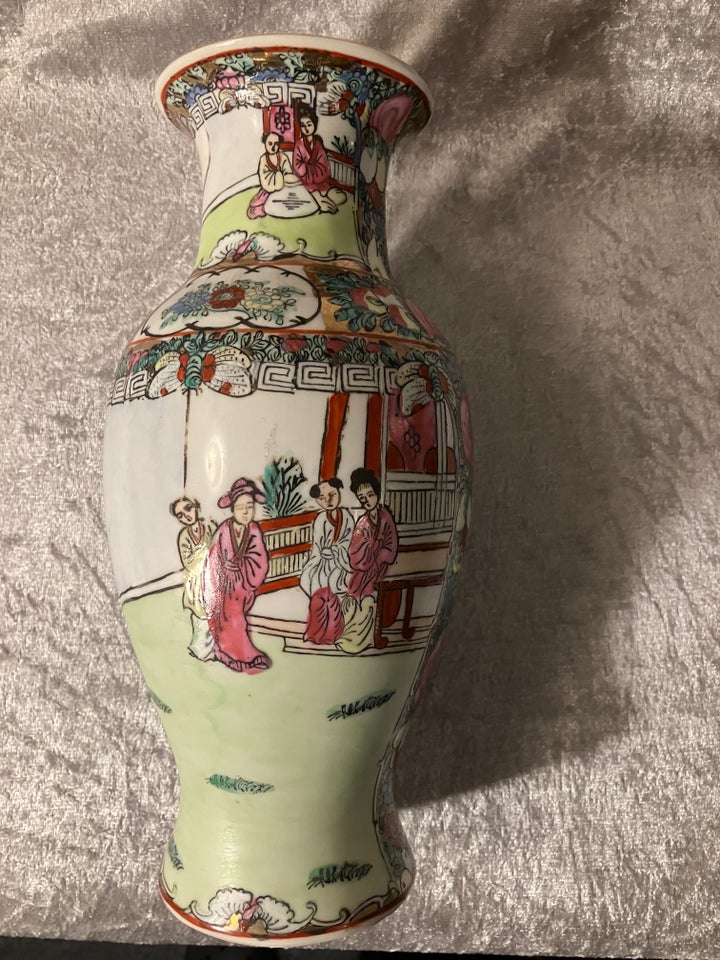 Porcelæn, Kinesisk vase