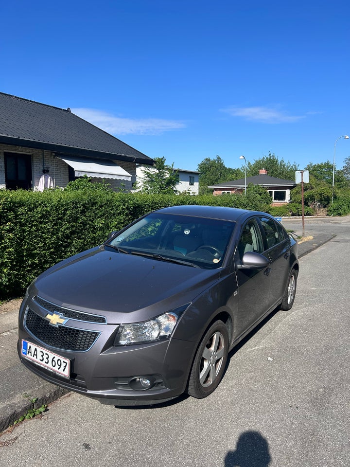 Chevrolet Cruze, 1,8 LS, Benzin