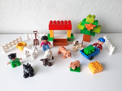 Lego Duplo, Lego duplo.. forskellige boldegårdsdyr.
2 grise, ged, kat, hund, får, trillebør og 3 fig