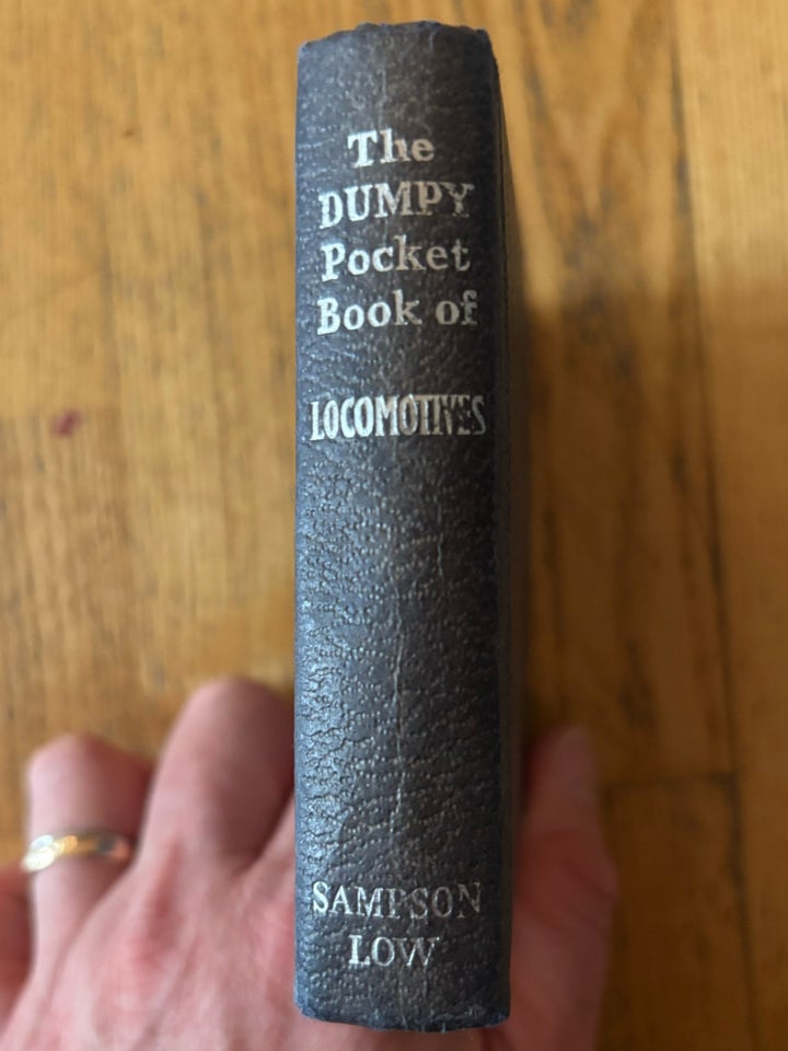 The Dumpy Pocket Book of Locomotives , Henry Sampson, emne: