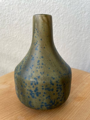 Keramik, Rolf Weber vase, Smuk og intakt Rolf Weber vase.
14 cm høj

