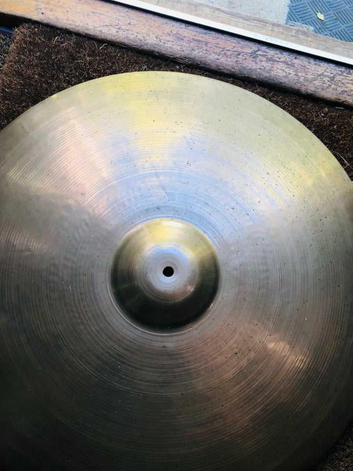 Bækken, 24” Zildjian Avedis Big Stamp 50’s Vintage