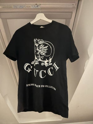 T-shirt, Gucci, str. M,  Sort,  Næsten som ny