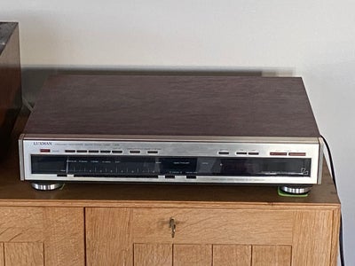 Stereoanlæg , Luxman, Tuner T 530, Perfekt, Frequency Synthesized AM/FM Stereo Tuner. Kabinet i kirs