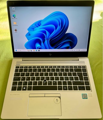 HP EliteBook 840 G5, 1.70-3.60 GHz, 16 DDR4 GB ram, 250 M2 SSD  GB harddisk, God, Lækker hurtig Hp E
