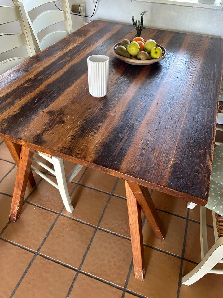 Spisebord m/stole, Plankebord, Woodliving