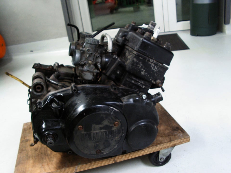 yamaha rd350 lc motor