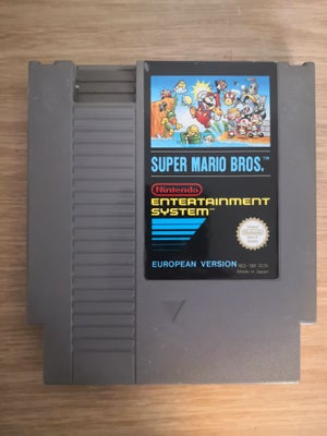 Forskellige spil, NES, Nintendo spil (NES):

Super Mario Bros - 100 kr
Mega Man - 400 kr
Bucky O'Har