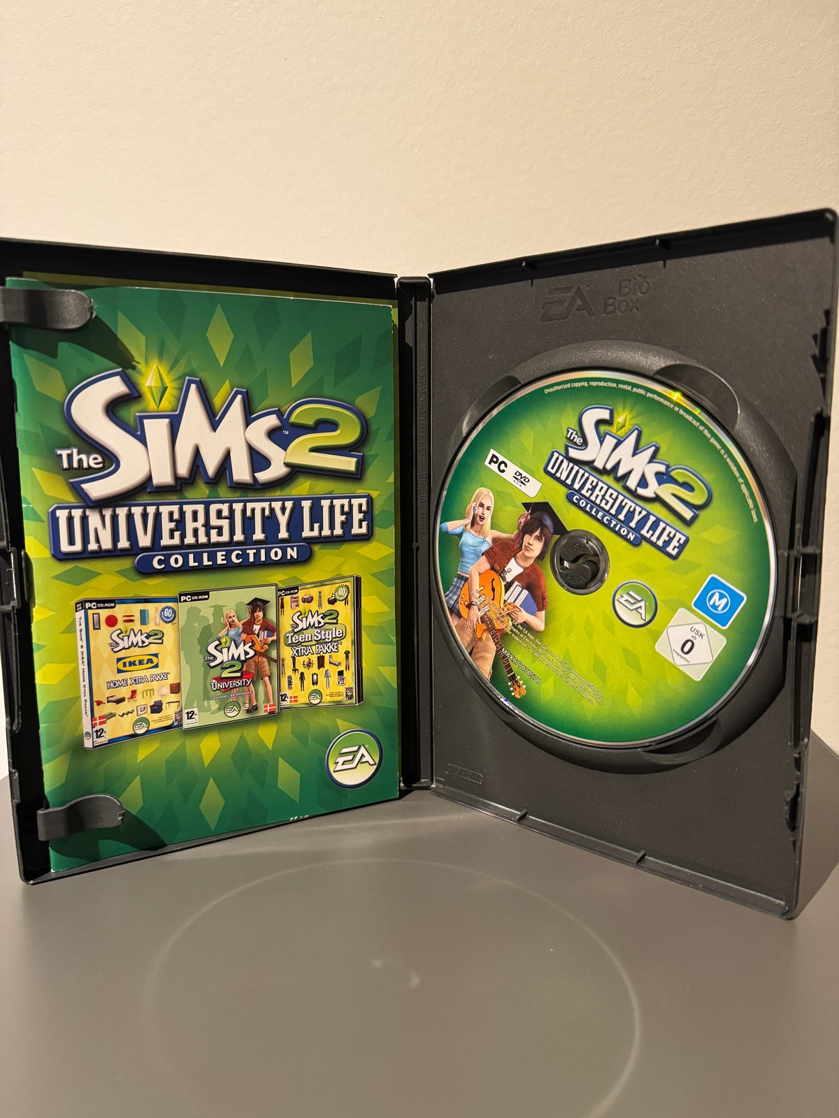 The Sims 2: Apartment Life , til pc, anden genre