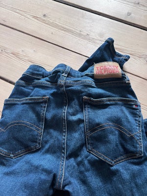Bliver til Reskyd oprindelse Find Hilfiger i Pigetøj 11-14 år, str. 146-176 - Jeans - Køb brugt på DBA Bliver til Reskyd oprindelse Find Hilfiger i Pigetøj 11-14 år, str. 146-176 - Jeans - Køb brugt på DBA