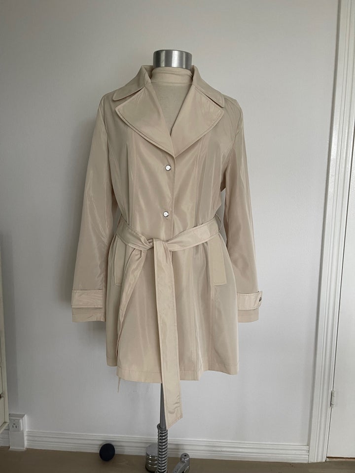 Trenchcoat, str. 42, Ralph Lauren