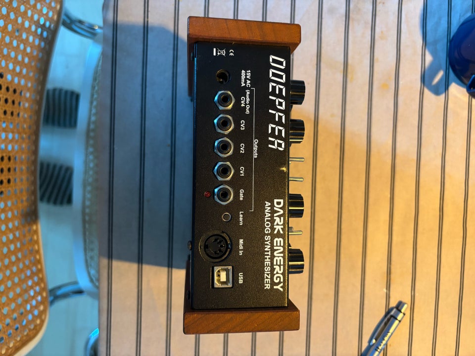 Synthesizer, Doepfer Dark energy mk1