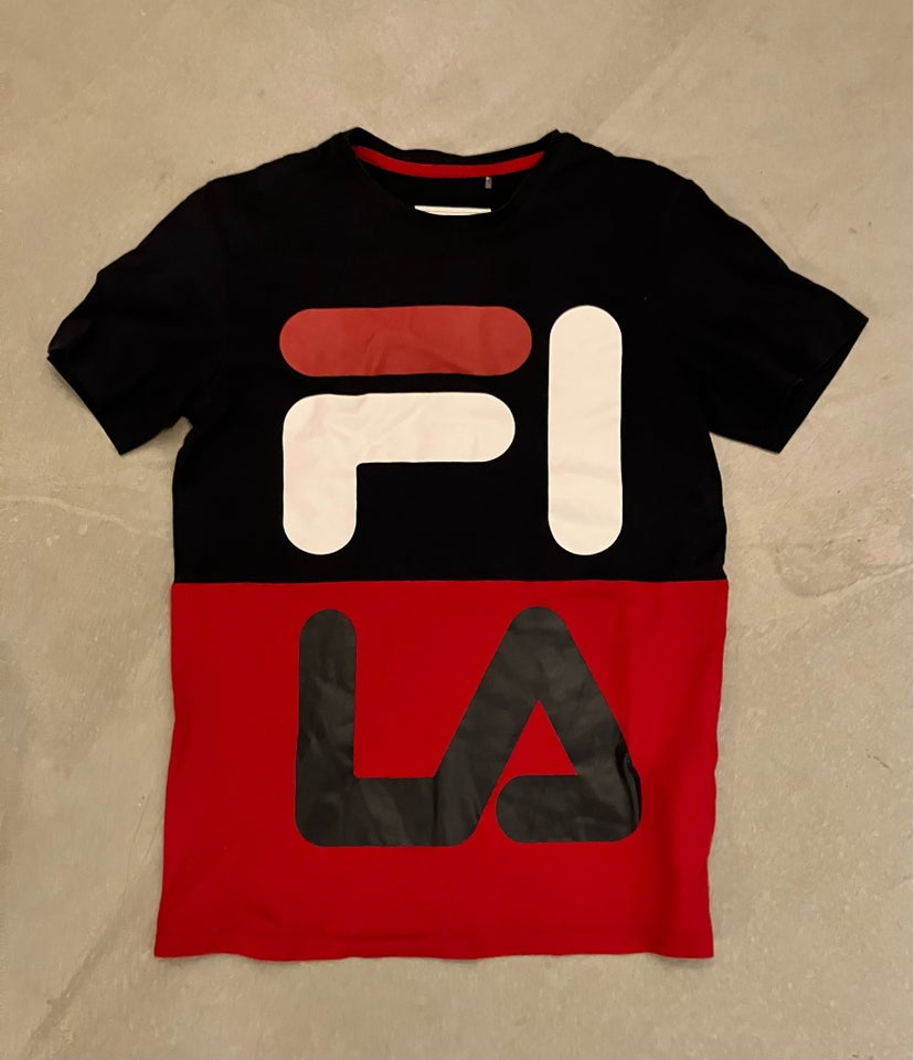 T-shirt, T-shirt, Fila