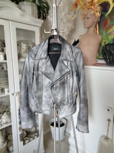 Modtager repertoire Evaluering Sølv | DBA - jakker og frakker til damer