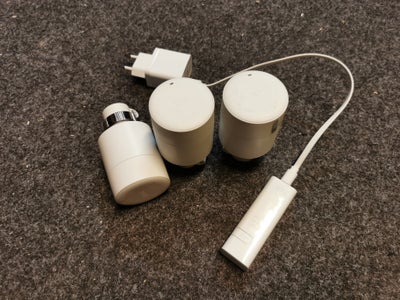 Termostat, Tado V3+ kit med 3 termostater, Tado V3+ kit med 3 smart termostater
Ingen fejl og funger