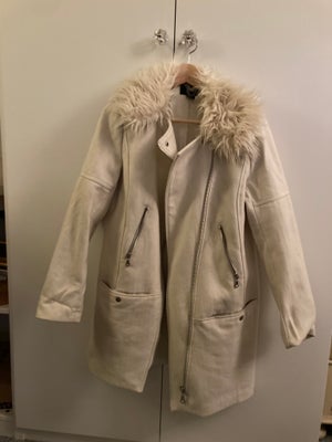 Frakke, str. 42, H&M, Fin vinterfrakke fra H&M, den trænger til lidt rens, men standen er fin. Kan o
