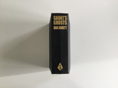 Gaunts Ghosts, Dan Abnett, genre: science fiction, Gaunts Ghosts, Warhammer 40,000 hardback. Brugt, 