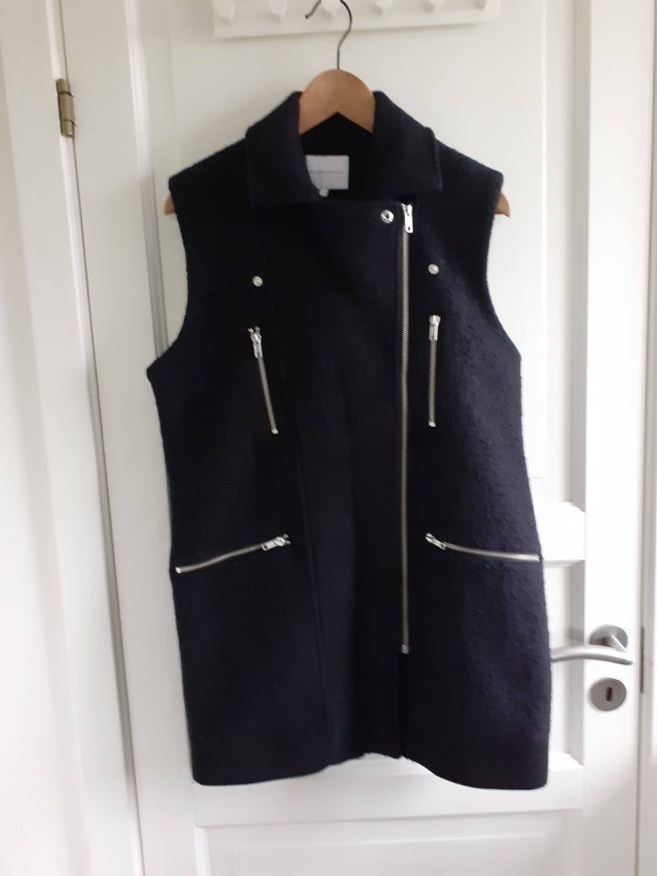 Vest, Selected femme, str. 42