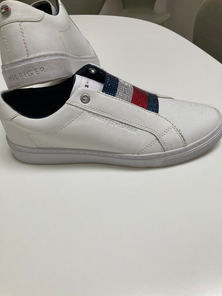 Kondisko, str. 38,5, Hilfiger