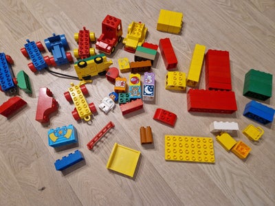 Lego Duplo, Blandet, Sælger 1kg+ Lego Duplo. Her er lidt godt og blandet. Blandt andet den ikoniske 