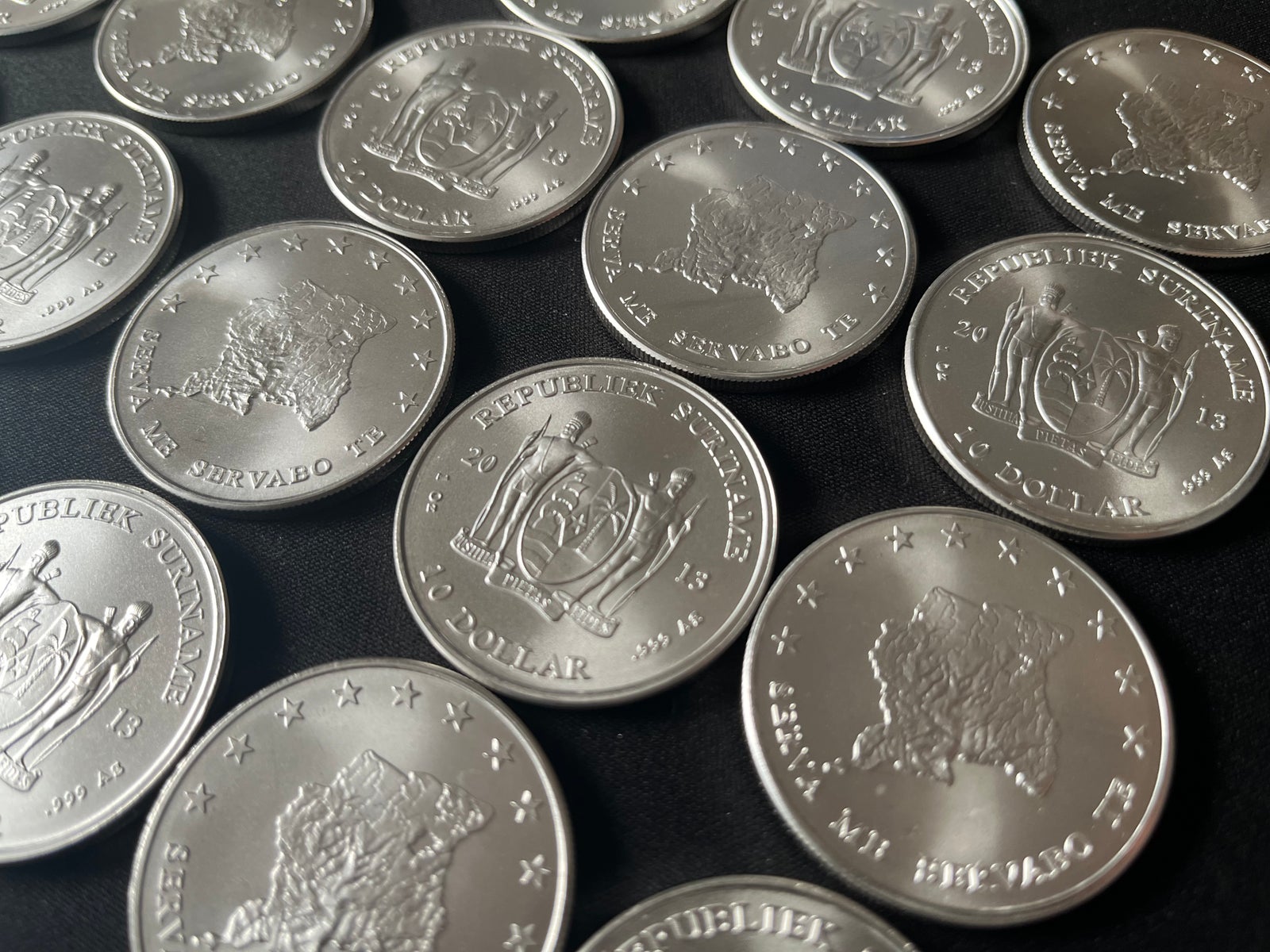 Amerika, guld- og sølvbarre, 1 oz sølvmønter