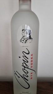 Zlatogor Makarov Pistol Vodka 0,1 Liter - Den perfekte gaveide til